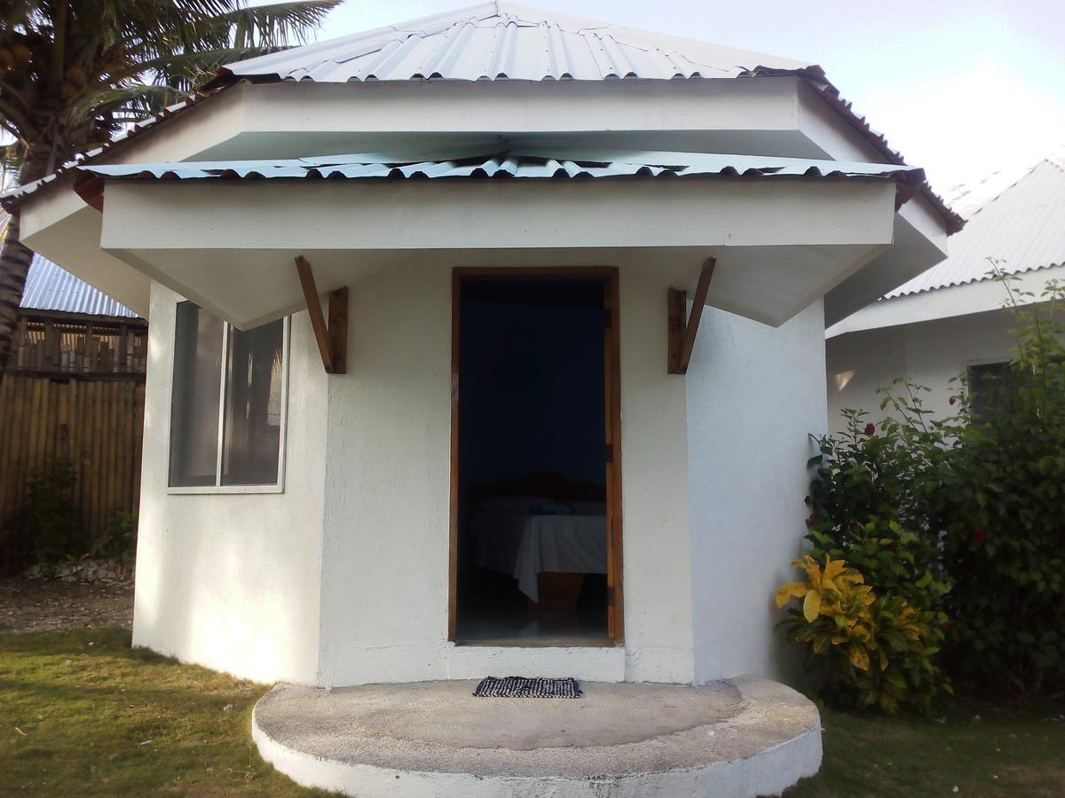 John Lhea Beach Cottages Siquijor Exterior photo